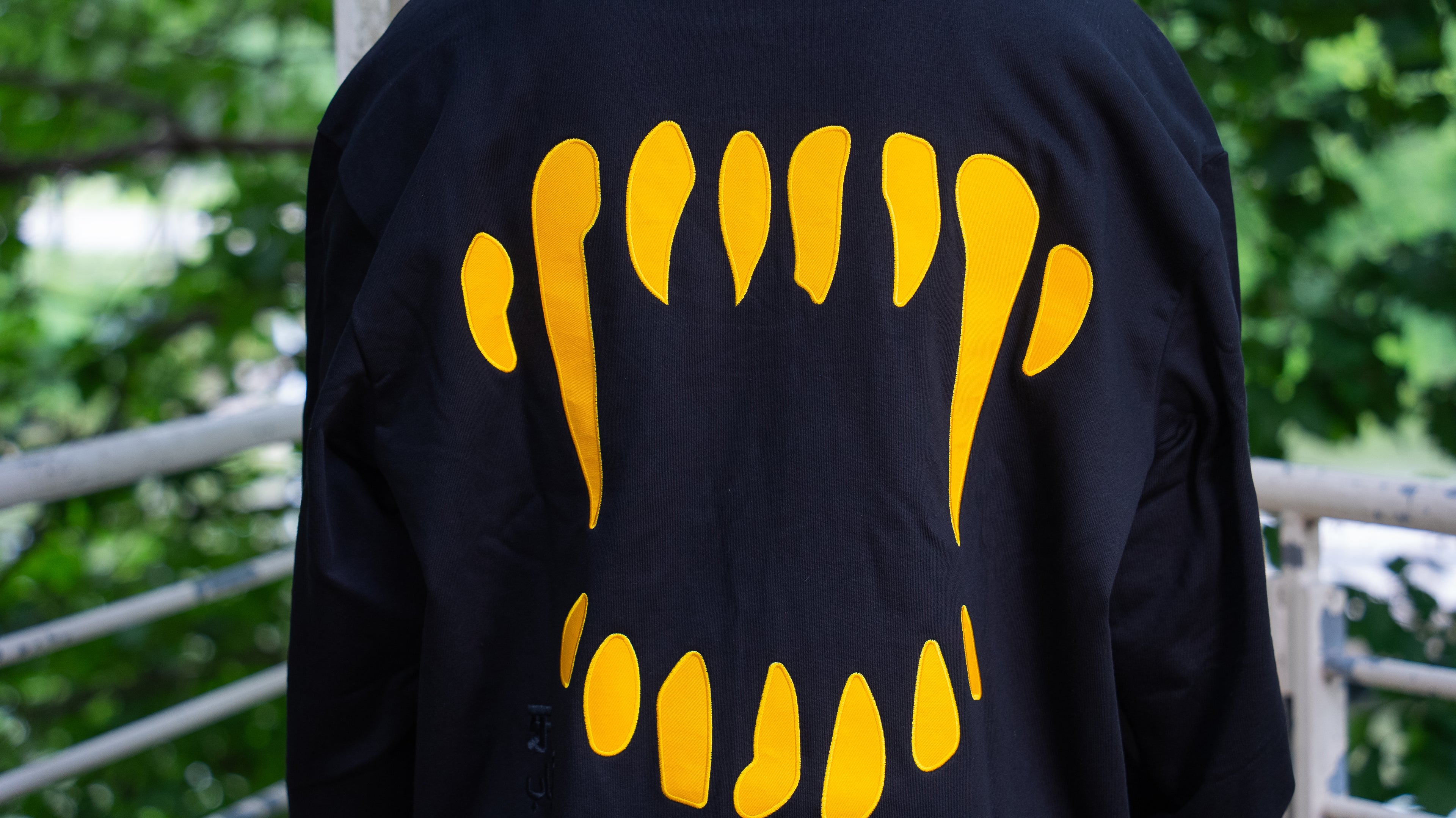 FANG HOODIE